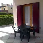Vecchio Faro Hotel *